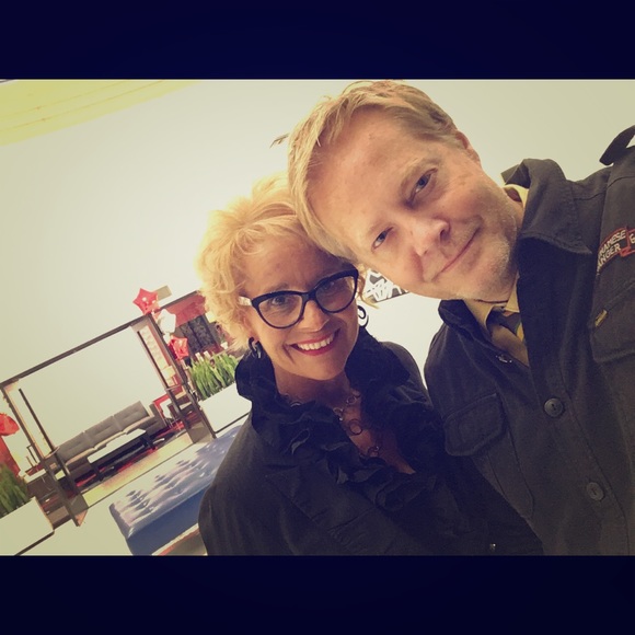 Meet your Posher, Lisa - Picture 1 of 1